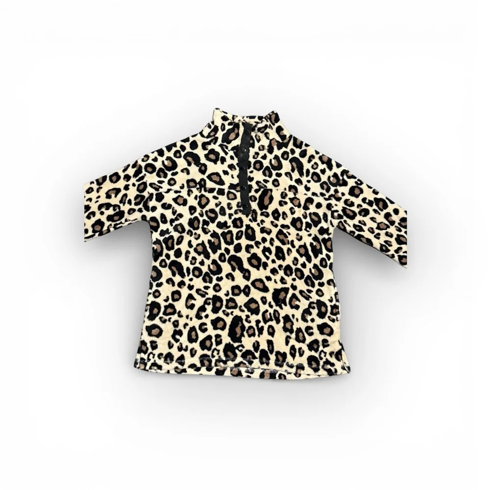 BKE Women’s Leopard Print Fleece Pullover Snap Neck Sweatshirt Medium - Picture 7 of 8